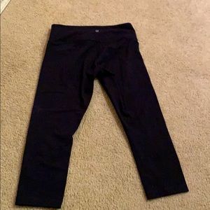 Lululemon capris